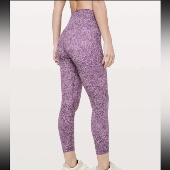 Nwot Lululemon Align HR Sz 8 Arabesque Antoinette Smoky Quartz Purple Floral - Picture 2 of 4